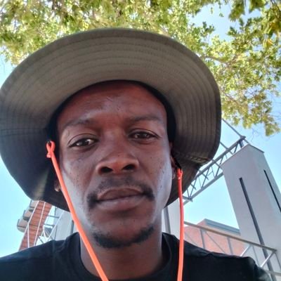 MashwauSuccess's profile picture. a calculated risk taker who tackles the tasks that he can cope with and makes sure that he complete them!