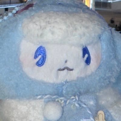 SIYUWANG215731's profile picture. 