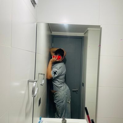 Frankchesco21's profile picture. 🍑🍑