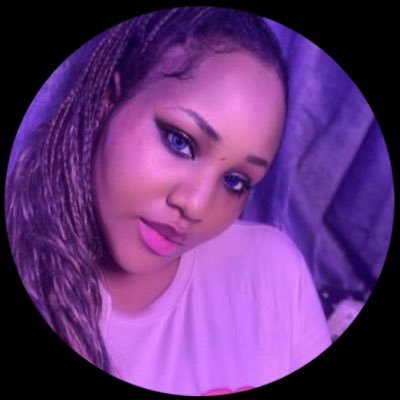 aqualadyx's profile picture. 