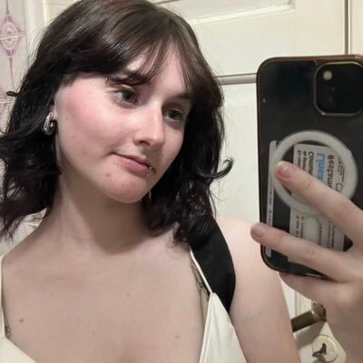 dakizondek's profile picture. 18