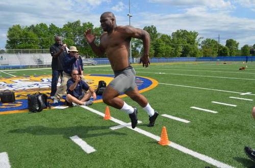 AManOfGod_92's profile picture. A man of God...Blessed with skills to play Football, Blessed to have the opportunity to make my dreams come true...Thank you God for everything...