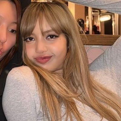 vicsooya_'s profile picture. 