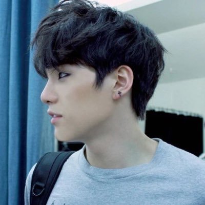 yoonvenjk's profile picture. 𓍼 𝘵𝘩𝘦𝘳𝘦 𝘪𝘴 𝘢𝘭𝘸𝘢𝘺𝘴 *𝘴𝘶𝘯𝘴𝘩𝘪𝘯𝘦* 𝘪𝘯 𝘮𝘺 𝘩𝘦𝘢𝘳𝘵 𓄹