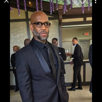 larenz34's profile picture. Actor, Photographer, Child of God