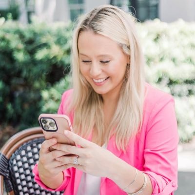 ProgressOutlook's profile picture. Swing Trader & Investor | Super Mom 👩 | Helping traders build better portfolio💸| Passionate about  boosting your market skills| Unlocking expert strategies📊