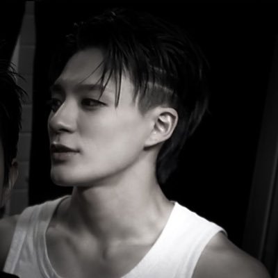 18YSPXP's profile picture. ป๊อดแปก 1000% || twins @desergussurviv @qrennvpok || #BLACXLIZZ #DRXGHOST