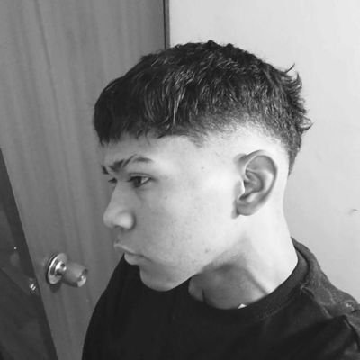 estebaaaann's profile picture. bog🇨🇴 | no se que colocar 👍🏼