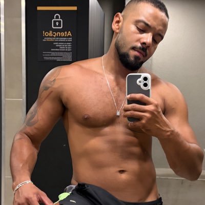 lelecosj's profile picture. 