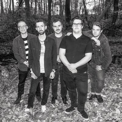 the_tisburys's profile picture. 