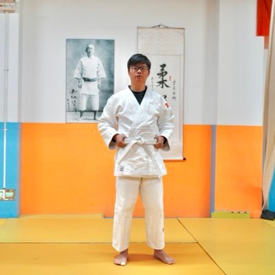LongbinLai's profile picture. I work on large-scale graph processing, graph database and applications of large language models, and I like photography and Judo as my lifetime program