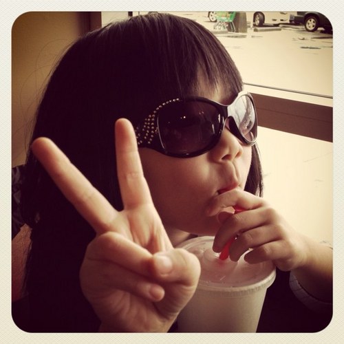 elinaoda's profile picture. 