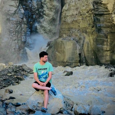 wahab_804's profile picture. CRICKETER ❤️✌️. PTI supporter / leader imran khan