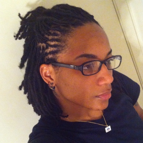 AliuLover's profile picture. 