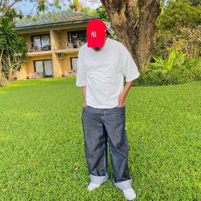 MapsMbookazi's profile picture. National Diploma in Accounting | Bcom Supply Chain and Operations Management student @unisa | Liverpool FC| Real Madrid FC | Deep House Music | Supa Daddy ❤️