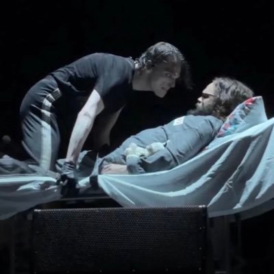 errrrrvaughn's profile picture. posting gerard way straddling everyday until I forget 🧟‍♂️ 🦇 main: @vaughnthefawn