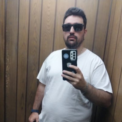 NicoAcademico_3's profile picture. Messista, Maradoniano y Diego Milito.. Hincha de Racing Club!!!