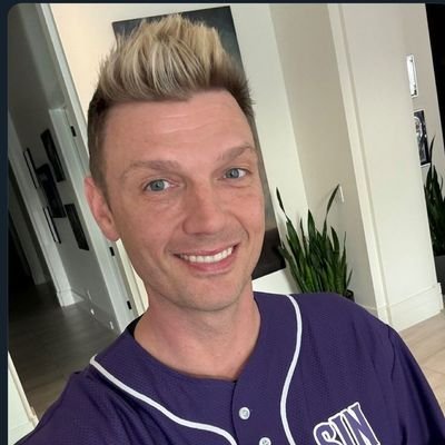 TaylorK25452's profile picture. LOVE LIFE TRAGEDY. New Album. Out Now. 💔🛶