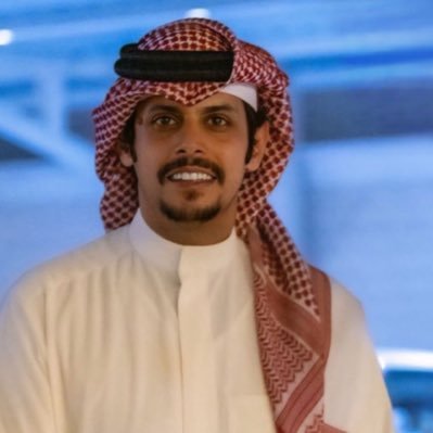 fahad3adwani's profile picture. شاعر ، صدر لي ديوان شعري #سحابة_كيف ، حاصل على درجة الدكتوراه بالاقتصاد ، لتنسيق والتواصل 👇🏻