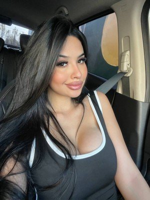 Dri45641063's profile picture. a hidden garden of thoughts 🌷