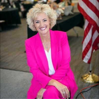 MiaElizabe007's profile picture. Representative of the light🔺 Manifest Your Dreams Life & live a luxury lifestyle🔺