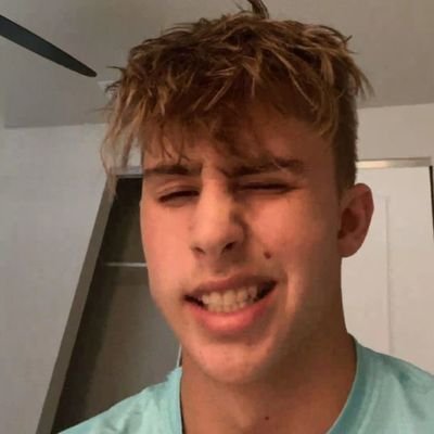 jamesmith202p's profile picture. mega links, videos and VIP groups available hmu @ https://t.co/Ikt0lmQbPA
OR you wanna bait your crush ? Just DM‼️🔞🏳️‍🌈