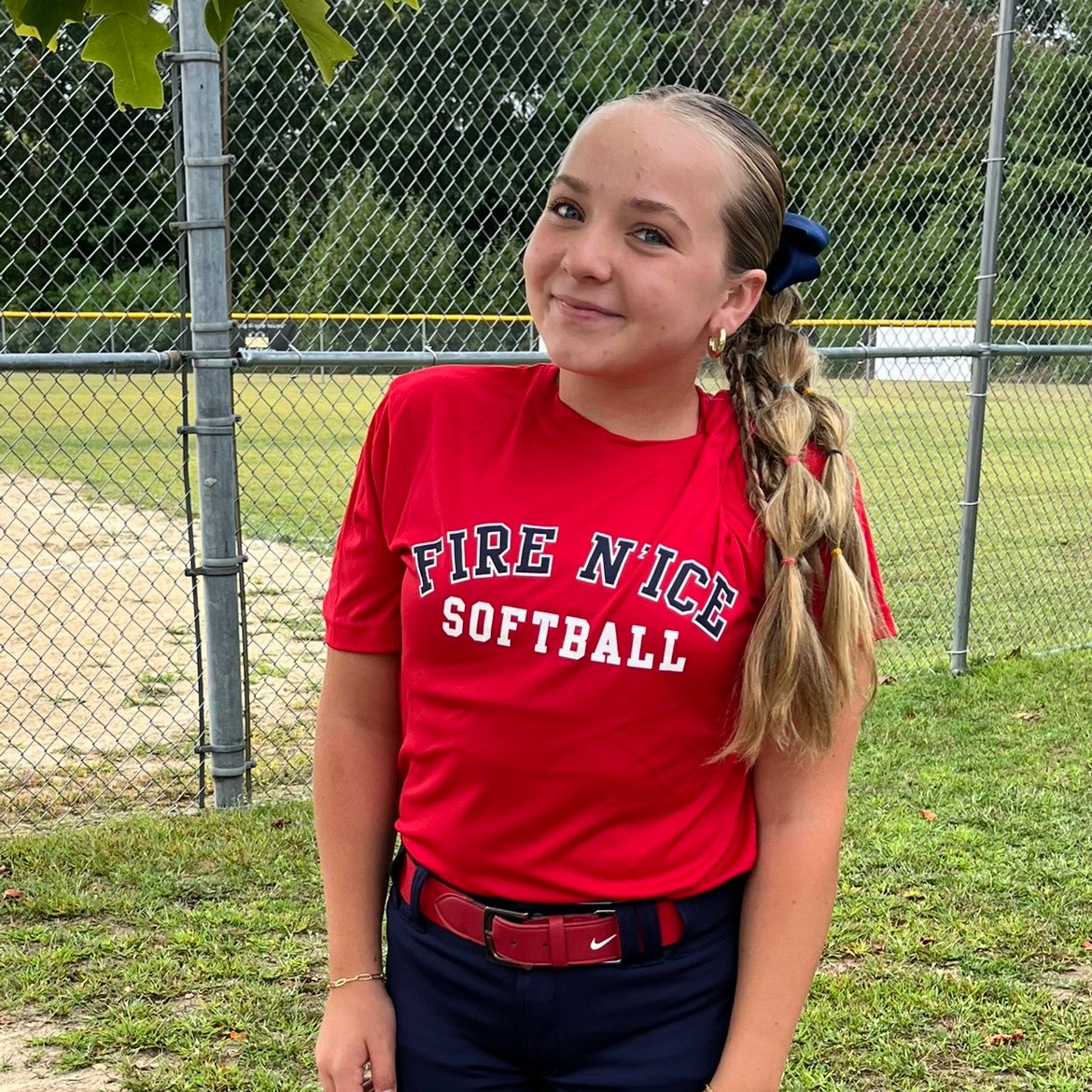 LylahRiley33's profile picture. Lylah Riley | Fire n Ice 14u blue | C•UTI / 2030/ HHMS/ ‘24 LLSWS New England/ #33