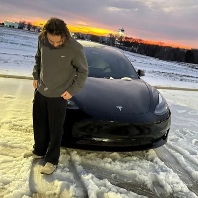 adkins_col40741's profile picture. Swing trader📈 Get Rich or die trying 🫡