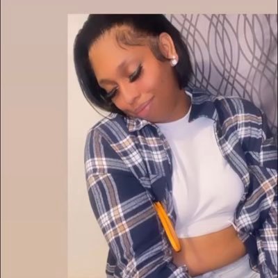 Youlovetashia's profile picture. Minah & Zniya’h Mommy 💗 Tood & Kota God Mom 💙💕