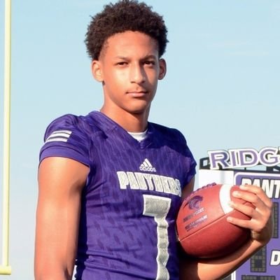 KallenBrigham's profile picture. 2029 | CB / WR | 5'11 , 165  || 3.8 GPA | 10x USATF All American | @RPHS_FB | HC @Coach_LaFavers |
kallenbrigham2029@gmail.com | https://t.co/uibaXuHJvQ