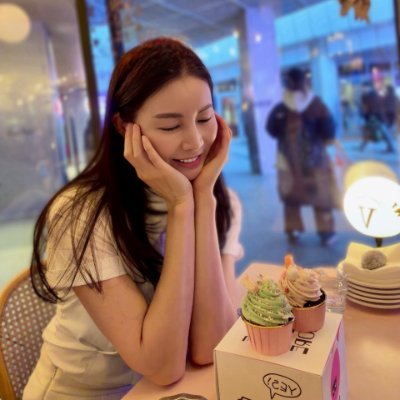 Caitlin131335's profile picture. 🇺🇸Constitutionalist | Terrible golfer | Smaller government is better | Currently getting hit from both inflation and TDS🇺🇸