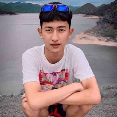 ChayRak35275's profile picture. 