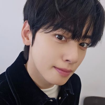 xwoopink's profile picture. 