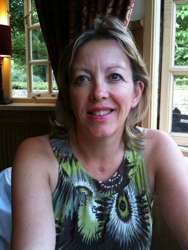 Suzannethrower's profile picture. Avid golfer, teacher, wife and mum! Loves keeping slim and fit - with a few beers thrown in!