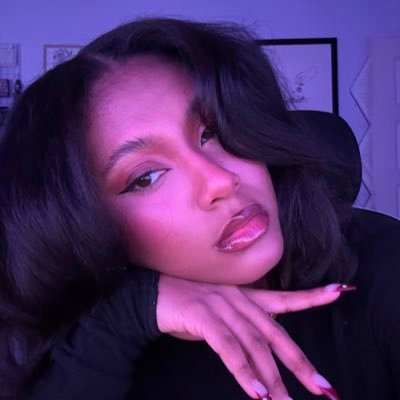 himalyahs's profile picture. 