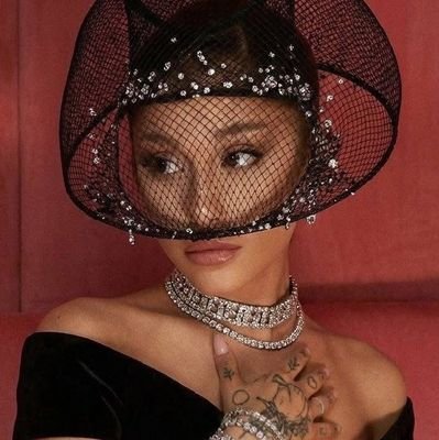 misamqne's profile picture. 