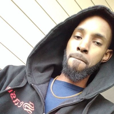 ComingFromVon's profile picture. Musician | Digital Marketing Manager | Game Product Designer Music-powered affiliates. 🎶🔗⬇️