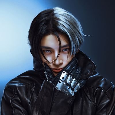 jae_nujen's profile picture. house without a roof