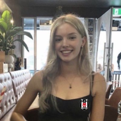 prideunprejudic's profile picture. 