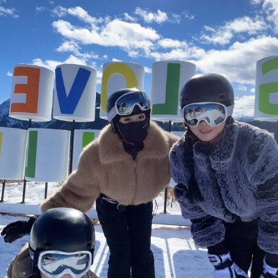 Nancy1029y's profile picture. 💎Calm. Classy. Focused Soft voice, firm soulGrace over drama🌸  #AsianImmigrants