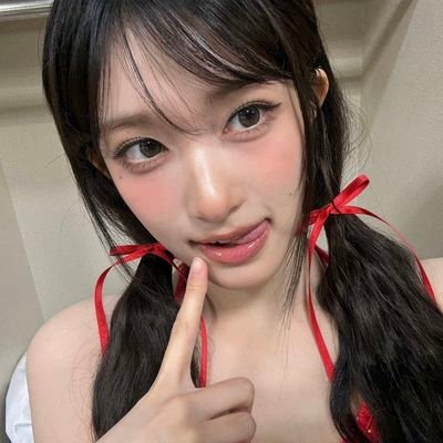 qkanyaah's profile picture. currently in law-stud while learning japanese && madly in love with books 𖦹ׂ⋆