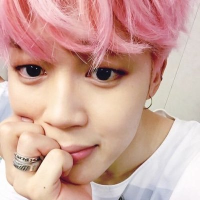 yoonginmint's profile picture. ur my best friend for the rest of my life @bts_twt