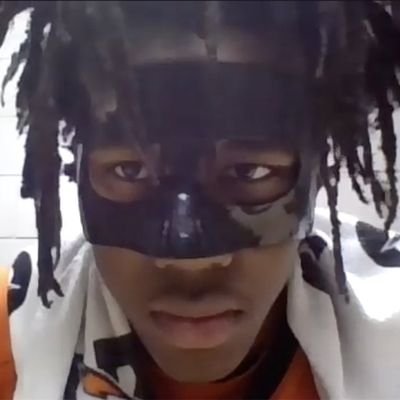 diclutch's profile picture. Year 23 @fcbayern || @chicagobulls