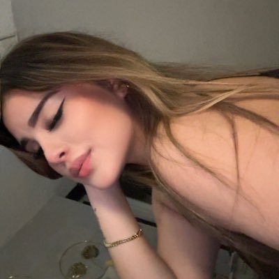 debora_amez's profile picture. 💓