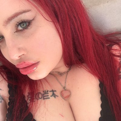 eclipsemily's profile picture. Workout is my passion
Aquarius ♒