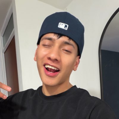 gonvadz's profile picture. Hola perritos lindos 💜