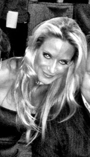 Interior Decorator, proud mother of Pia and Mimi, Founder  of sunSCHine for the Sydney Childrens Hospital