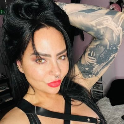 Mistres_s_Lou's profile picture. Surrender, and I will stretch your mind and break you wide open. Submit and experience what the deepest parts of your psyche have been aching for.