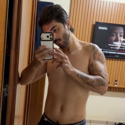 oiejoao's profile picture. eu nasci pra pagar língua