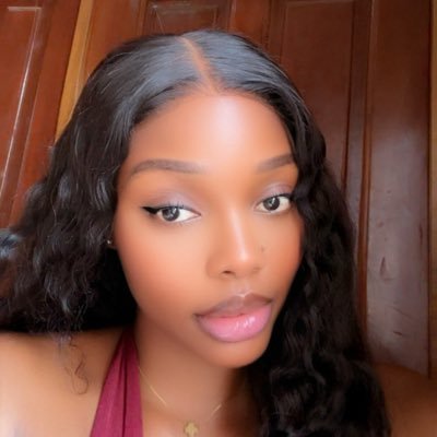 helloodinaka's profile picture. Product Designer | Clear focus. Real impact